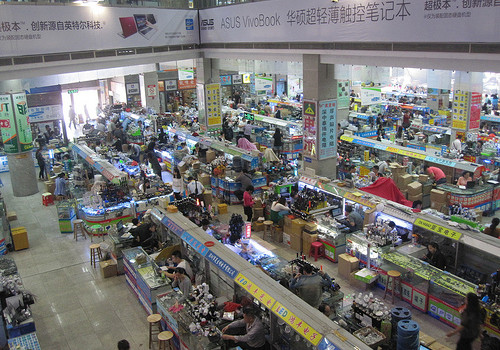 Hollywood for Makers – Huaqiangbei Electronics Marketplace